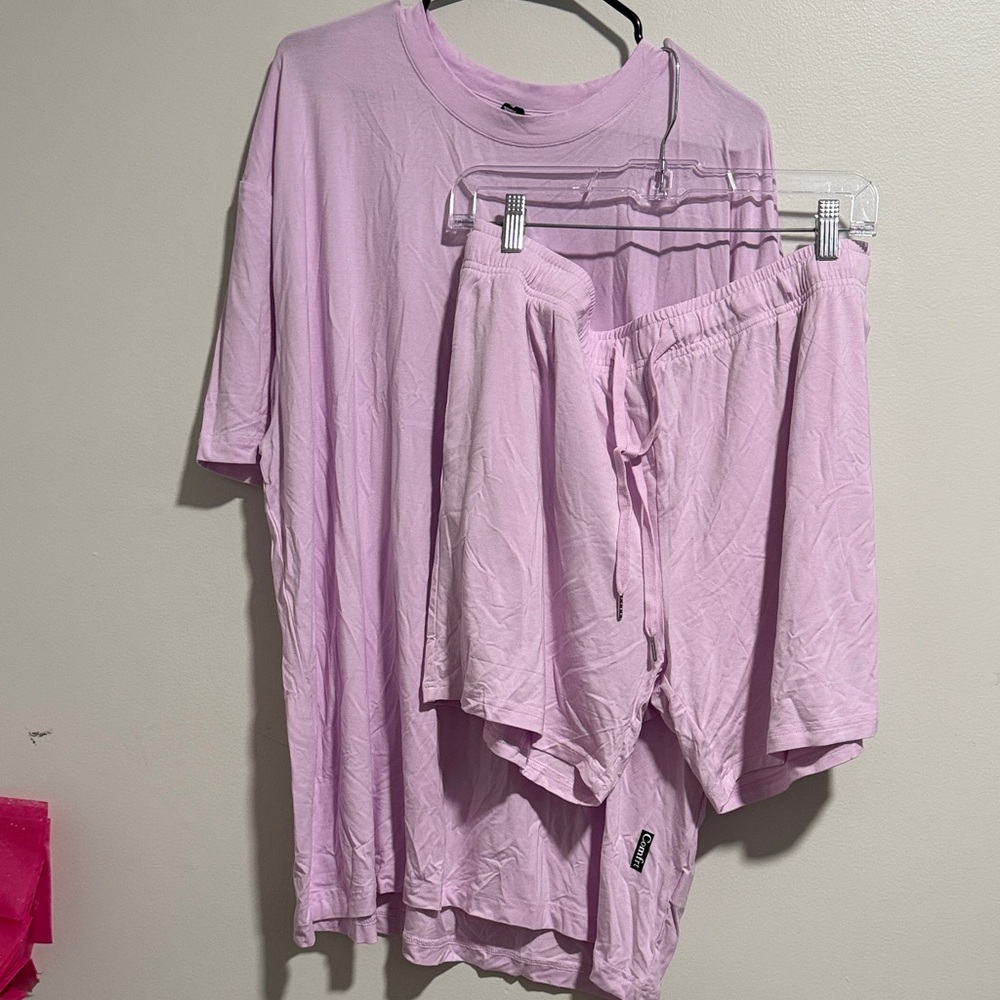 Comfrt Set - image 1